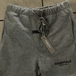 Essentials Shorts Size S