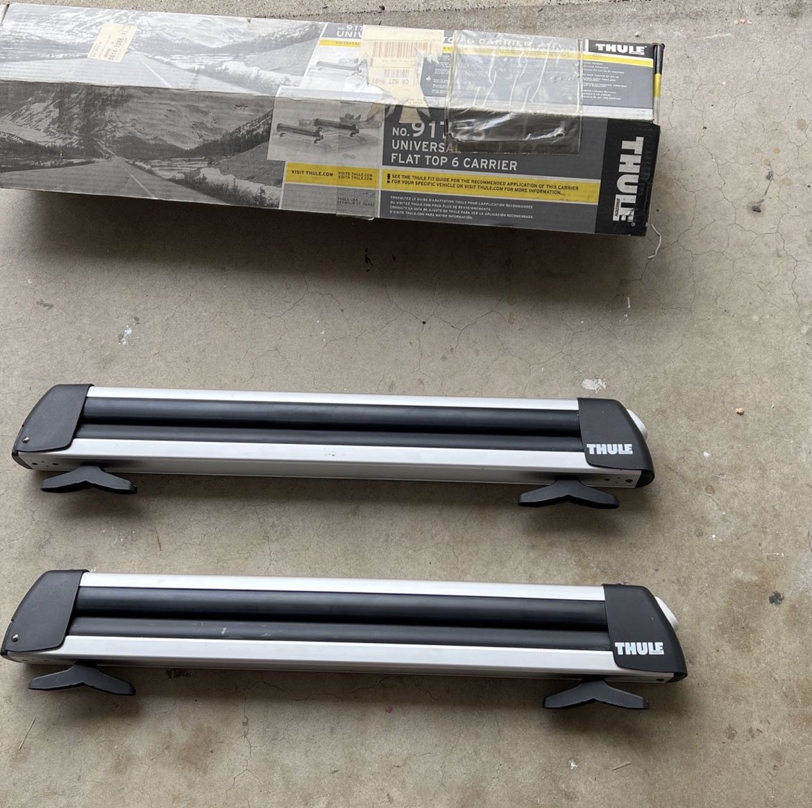 Thule 91725 Flat Top Carrier