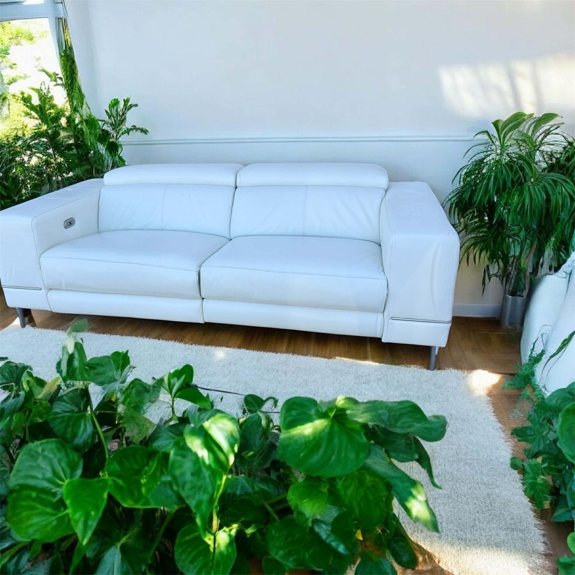 MODANI White Leather Reclining