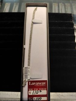 Diamond tennis bracelet