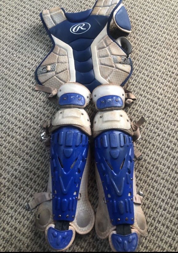 Rawlings intermediate chest protector and leg guards