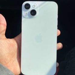 iPhone 15 Plus