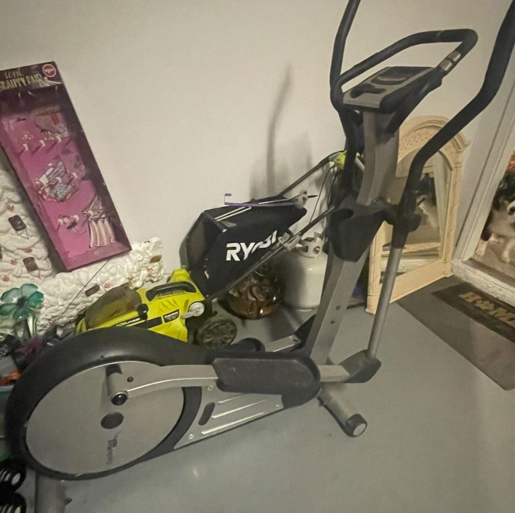 Used Elliptical. Manual. $35