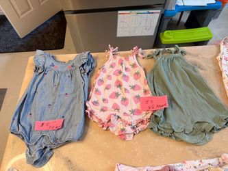 Baby girls clothe