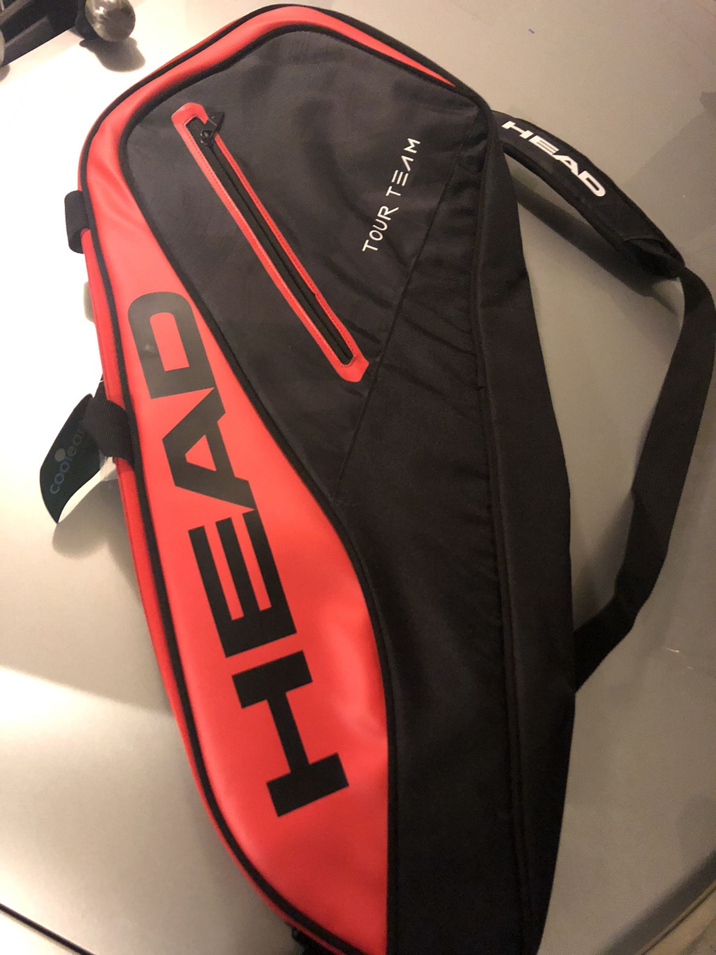 Head tennis bag holds 3 rackets