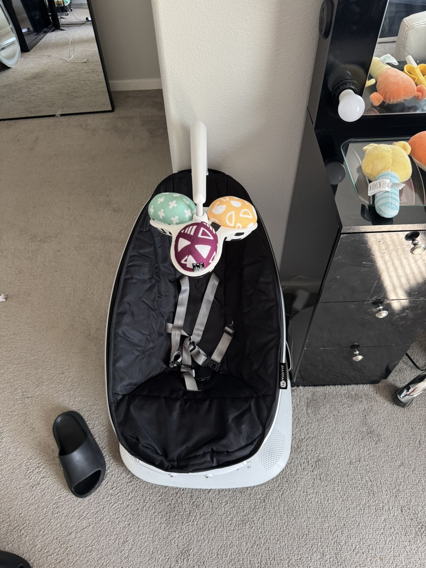 4moms mamaroo multi-motion baby swing