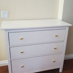 Ikea Dresser (ON HOLD)