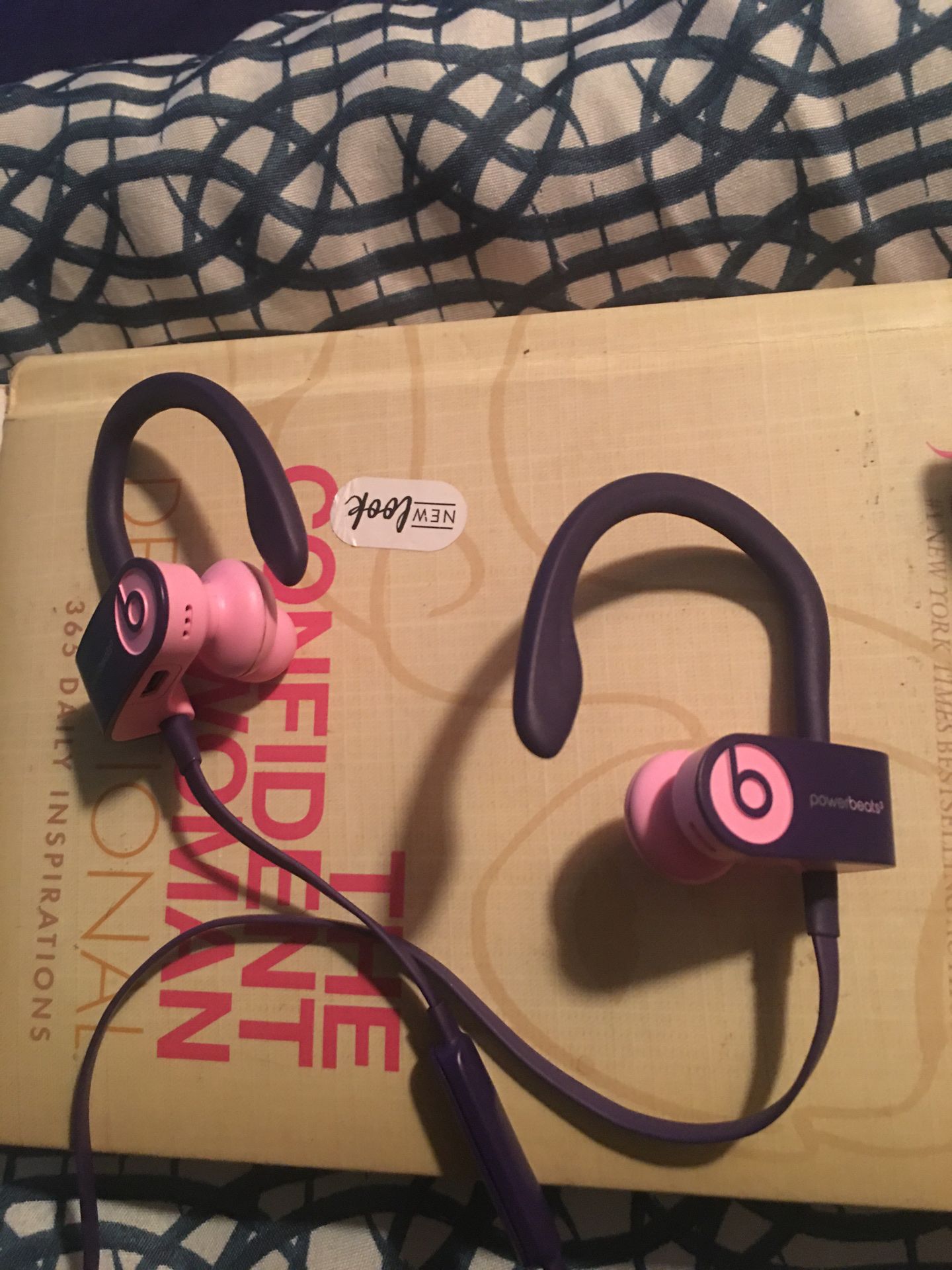 Power beats 3 purple n pink