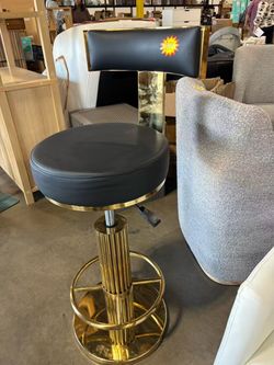 ❤️🔥 Swivel Bar Stools, Counter Height Stools with Gold Stainless Steel, Black. $80
