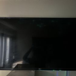 LG TV 35 Inch 