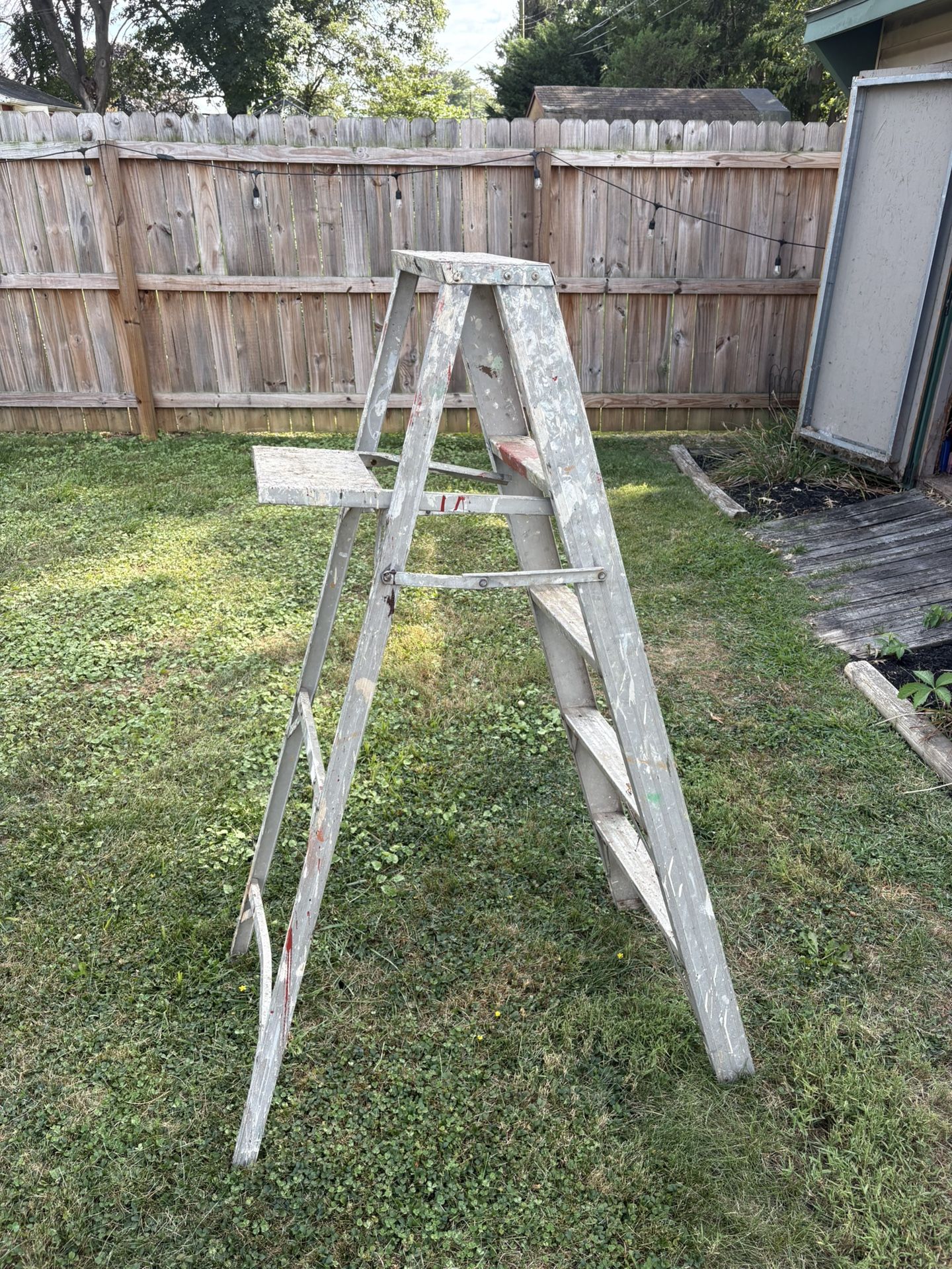 Around 5 foot painting ladder