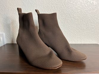 Brown Ribbed Knit Sock Ankle Boots