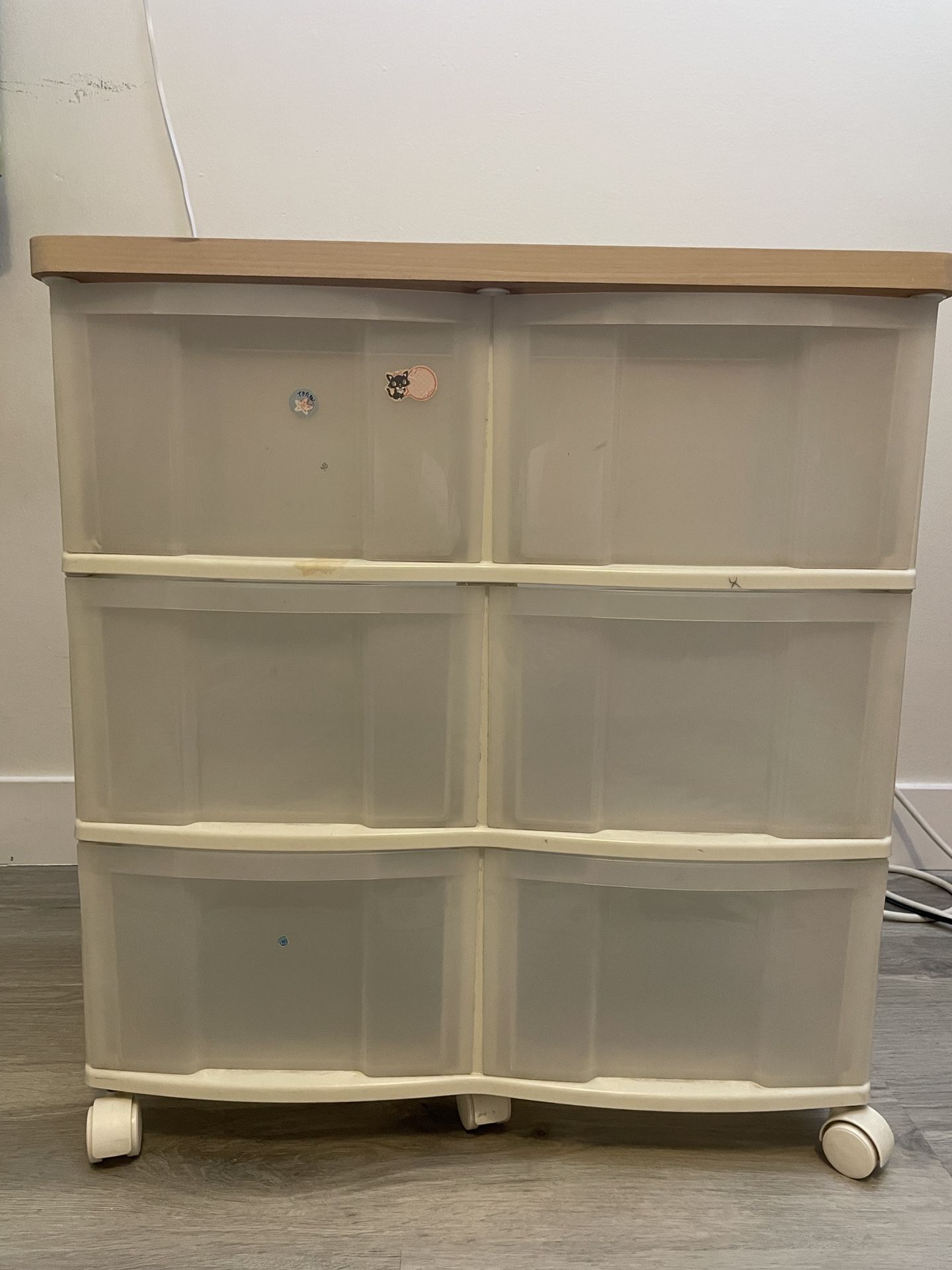 🌼 Plastic Storage Drawer with Wood Top + Wheels