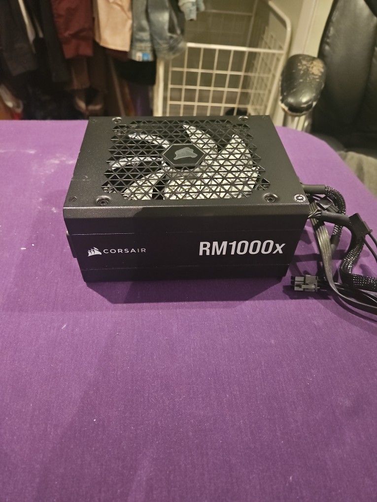 Corsair Computer Power Supply Rm1000x Never Been Used