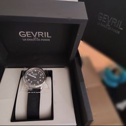 GEVRIL LUXURY WATCH