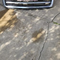 07-2013 Gmc Sierra Oem Grill