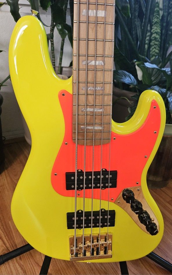 FENDER MONONEON JAZZ BASS V STRING,GIGBAG