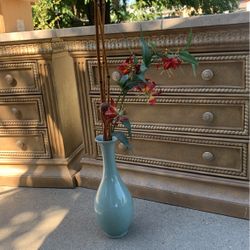 Glass vase With flowers