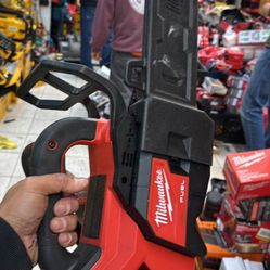 Milwaukee M18 Top Handle Chainsaw  Tool Only