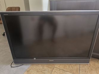 Sony bravia 46" hdtv