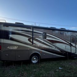 2013 Tiffin Allegro 31 SA 