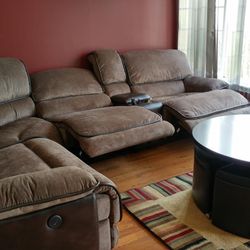 🛋️ Luxury Brown Power Reclining Sectional Sofa – USB + Cup Holders – Like New