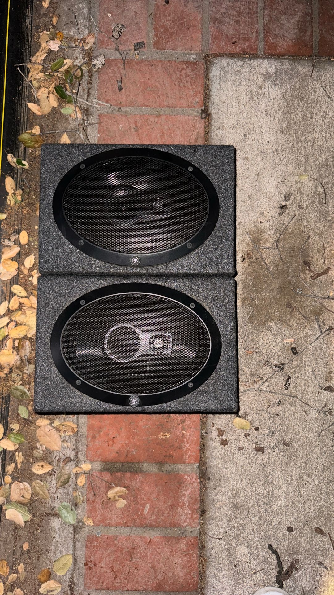 Lightning Audio L69 6"x9" 3-way car speakers