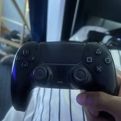 Black PlayStation Controller 
