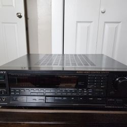 Sony 2 Channel Receiver With 100 Watts Per Channel 