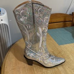 Helen’s Heart Boots
