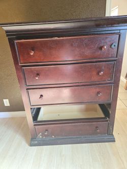 Free Drawer