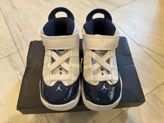 Toddler size 6 Jordans