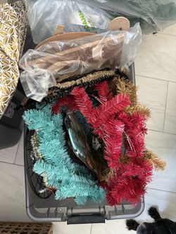 Wreath/Craft Lot