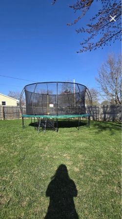 Trampoline 12FT Brand new in box