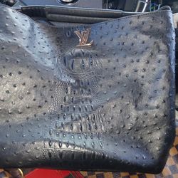 Black Louis Vuitton 