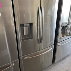 Samsung French door refrigerator