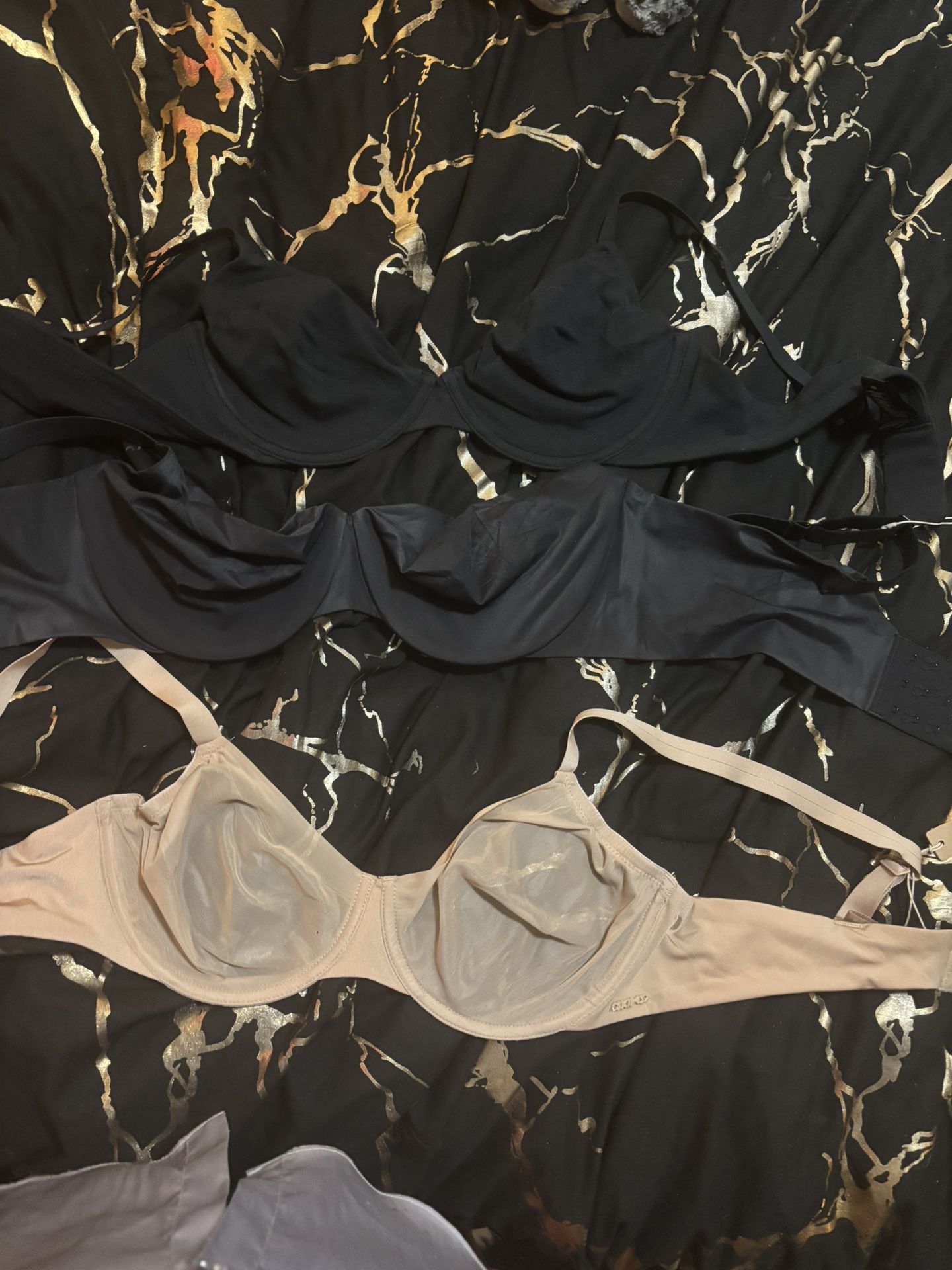 Bras 38c Skims Bras