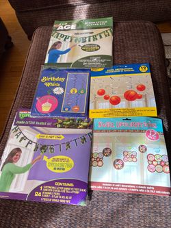 Five different packs of swirl hanging decorations