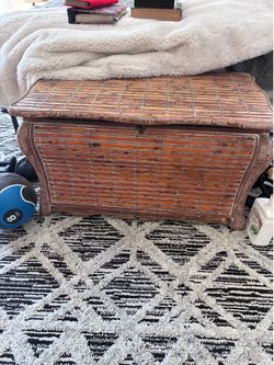 Storage chest