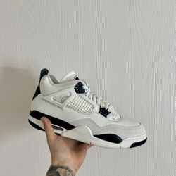 Jordan 4 Flight Club (Size 11)