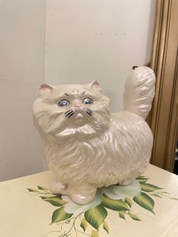 Vintage Ceramic Persian Cat Statue - White with Blue Eyes (1980s)
