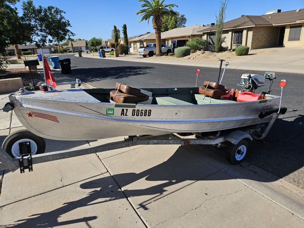 1956 Lone Star 12' Aluminum Boat