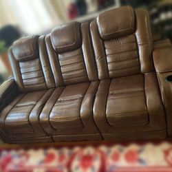 Reclining Couch - Full leather, Full power
