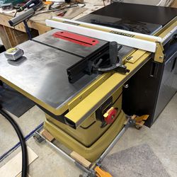 PowerMatic PM 1000 cabinet tablesaw
