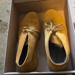 New Men's Clark Suede Boot/shoes 9M