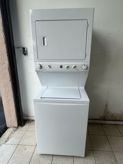 Washer and dryer Frigidaire 27”