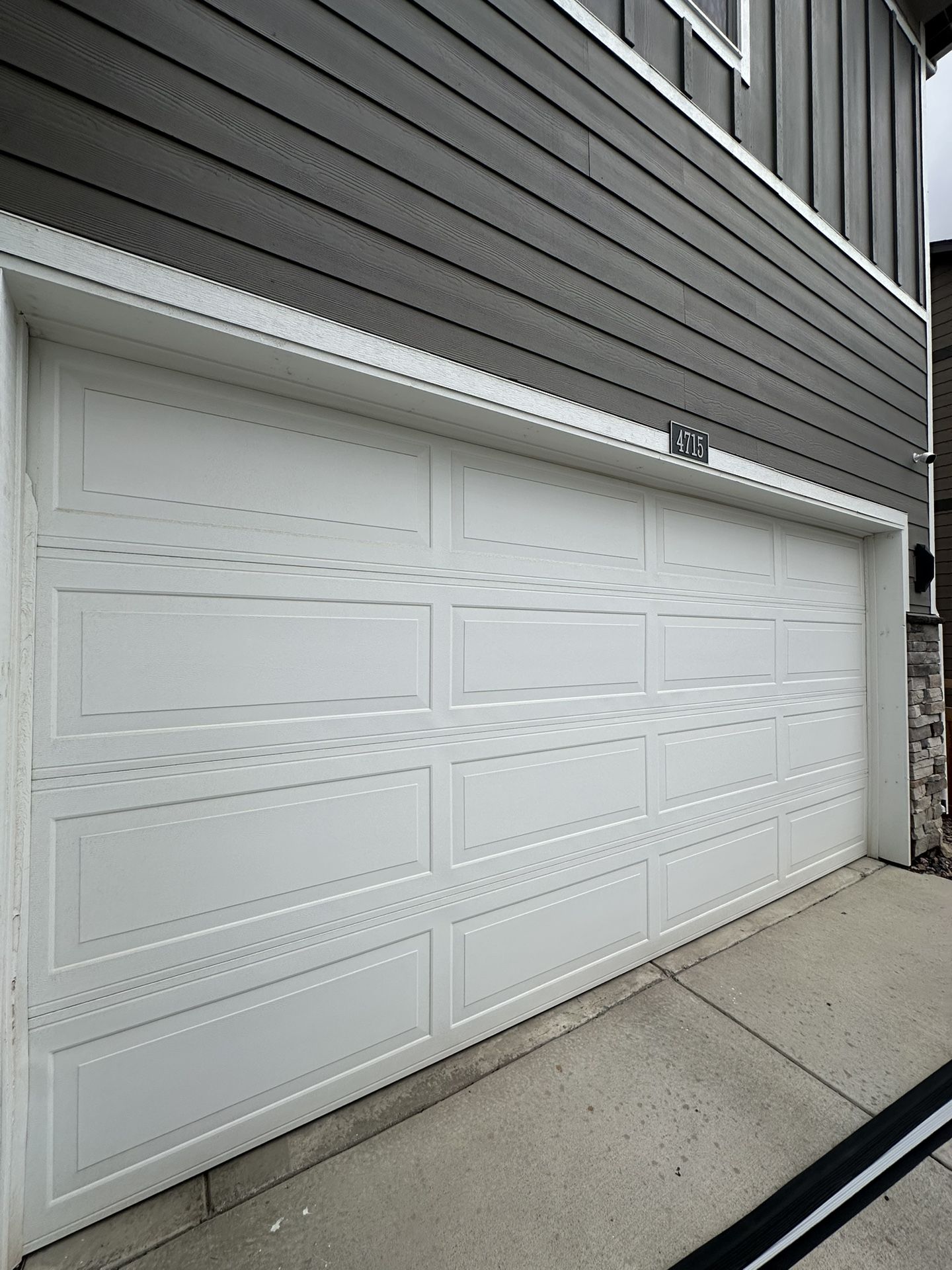 Grage Door