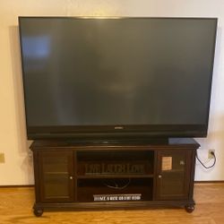 65” Mitsubishi Tv