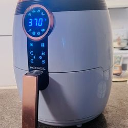 Rozmoz Air fryer- with touchscreen