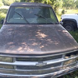 90's Chevy Dodge Truck Parts